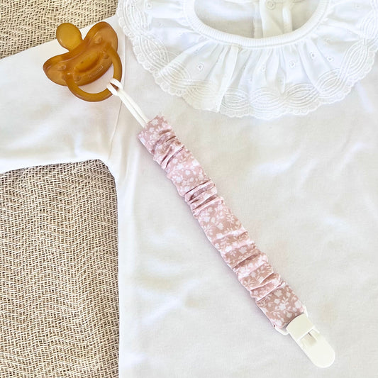 STELLA Pacifier Clip