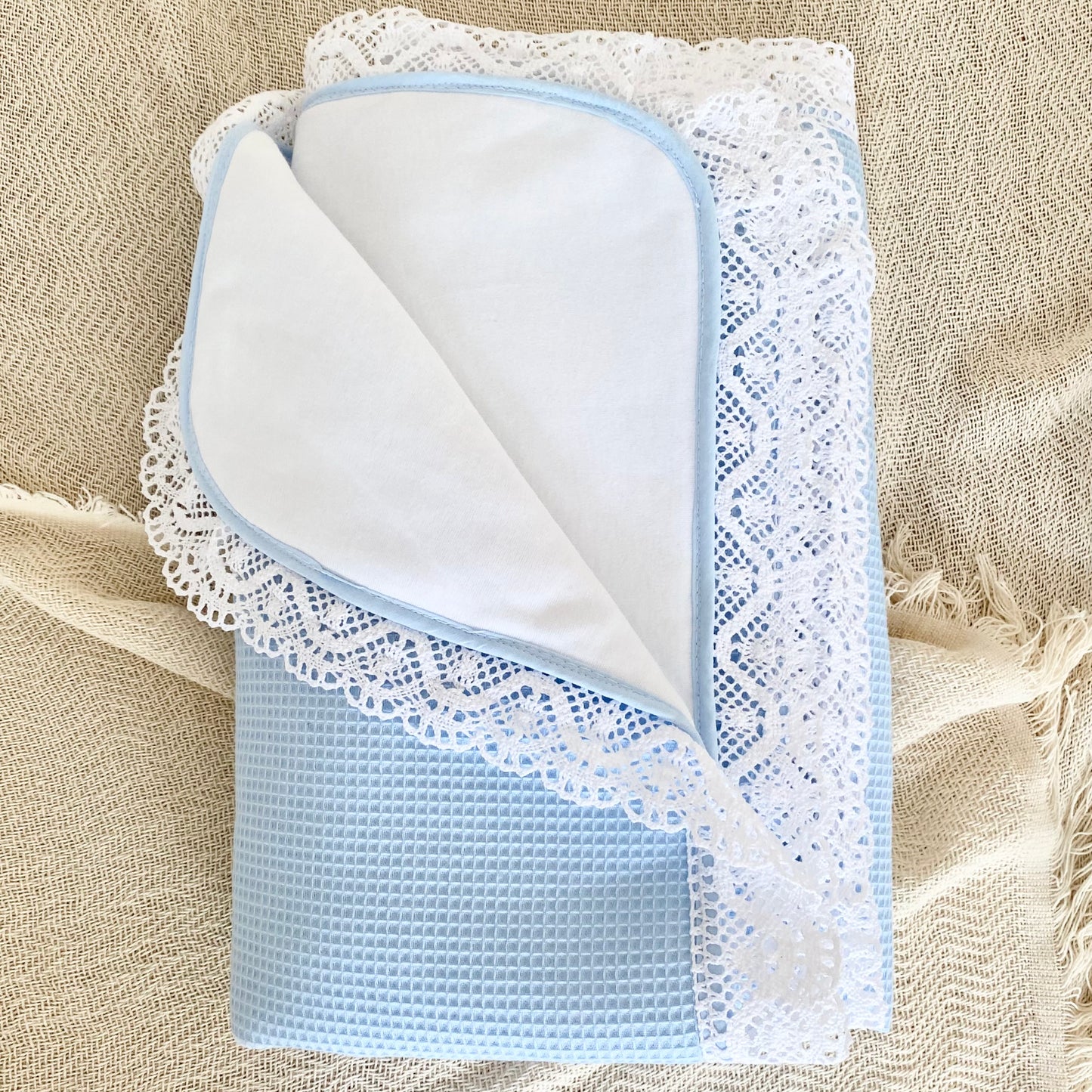 Manta ROYAL LACE