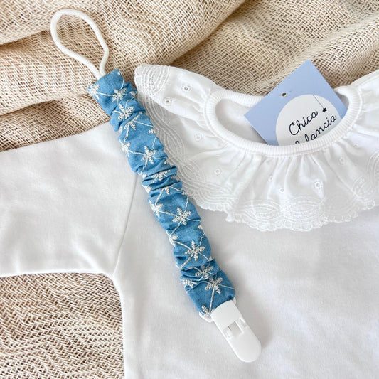 LIGHT DENIM Pacifier Clip