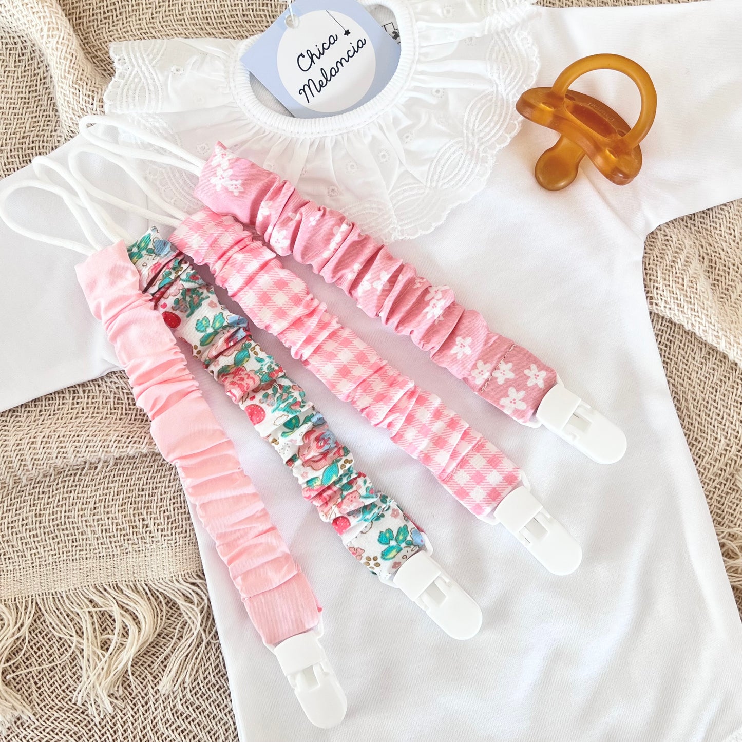 PIPPA VICHY Pacifier Clip