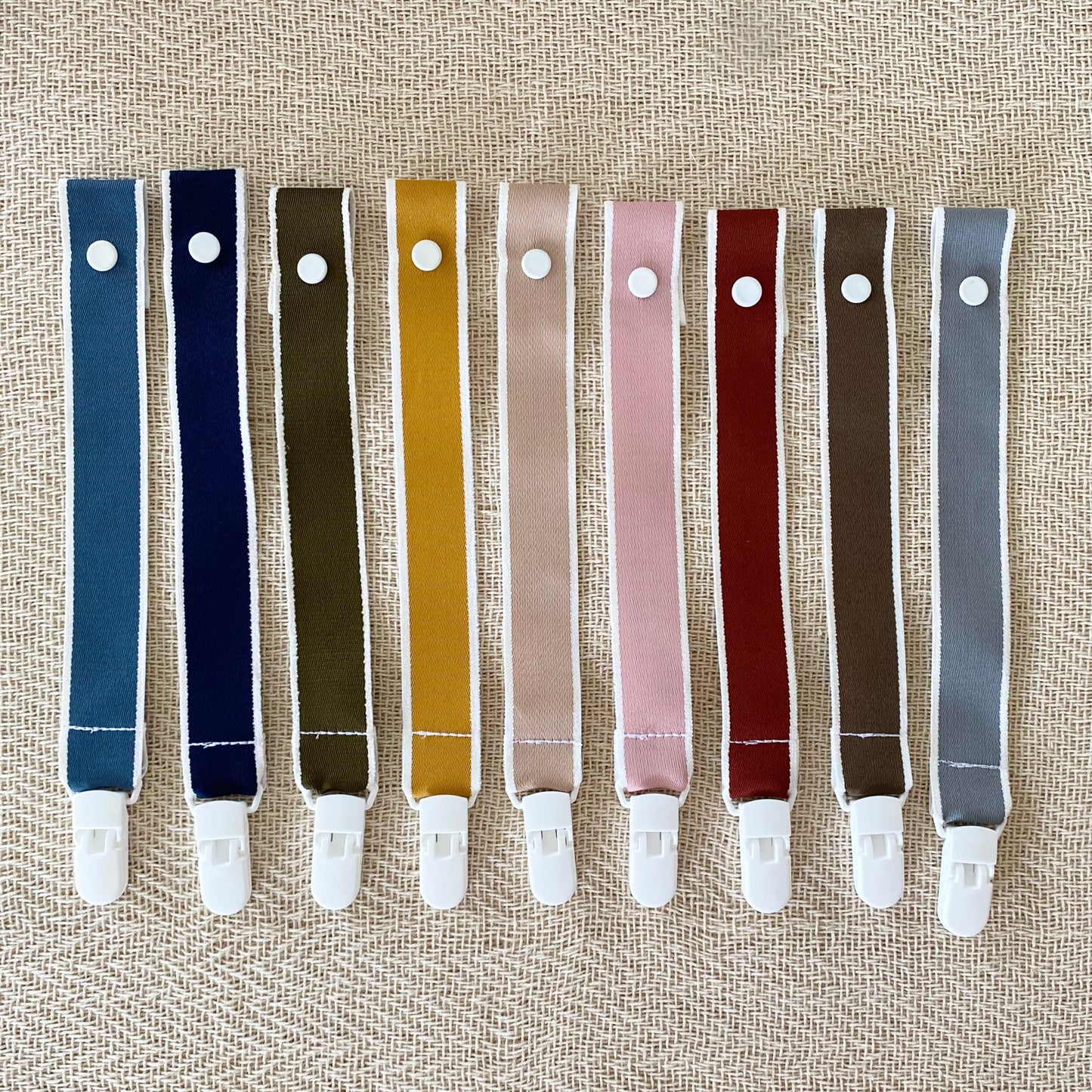 TATI Pacifier Clip