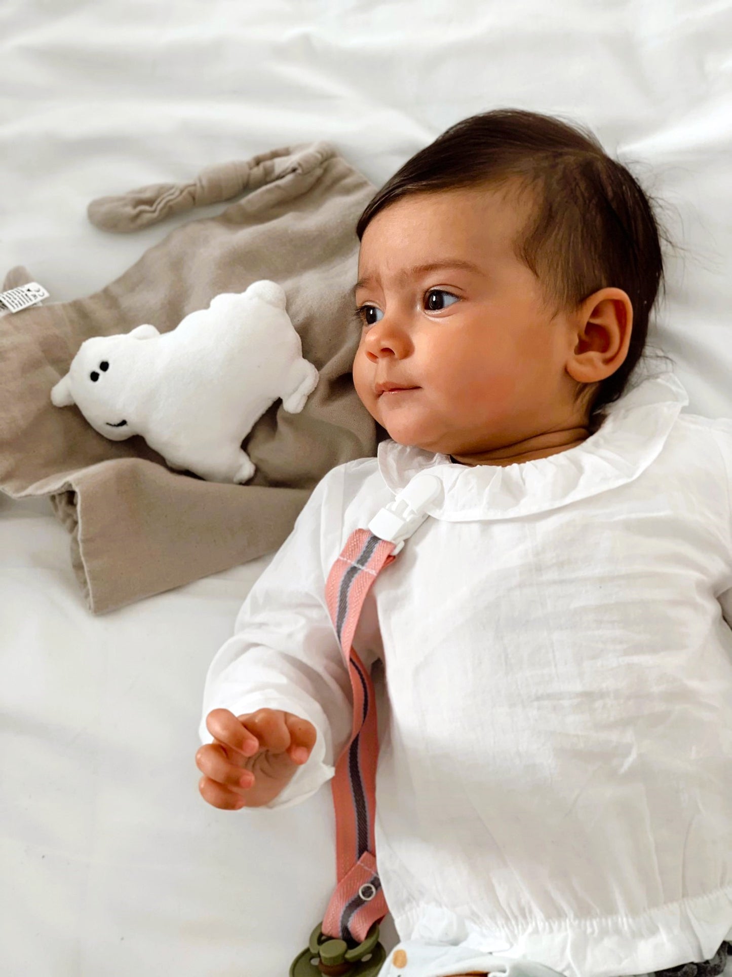ZAHARA Pacifier Clip