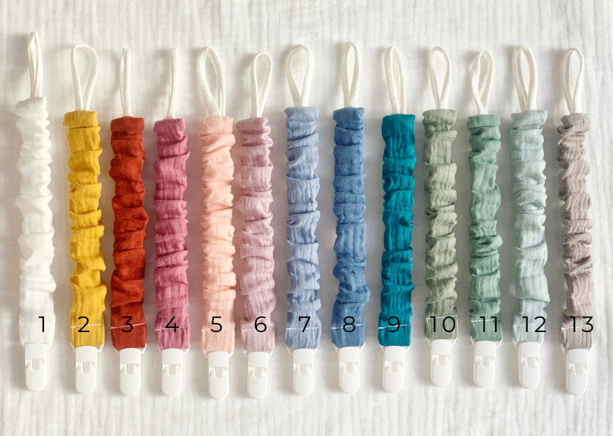 PENELOPE Pacifier Clip