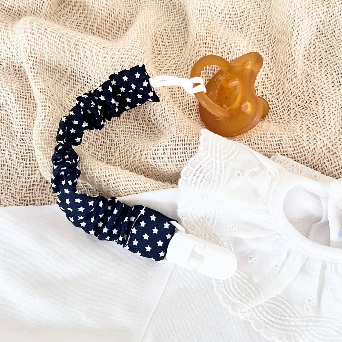 NIGHT STARS Pacifier Clip