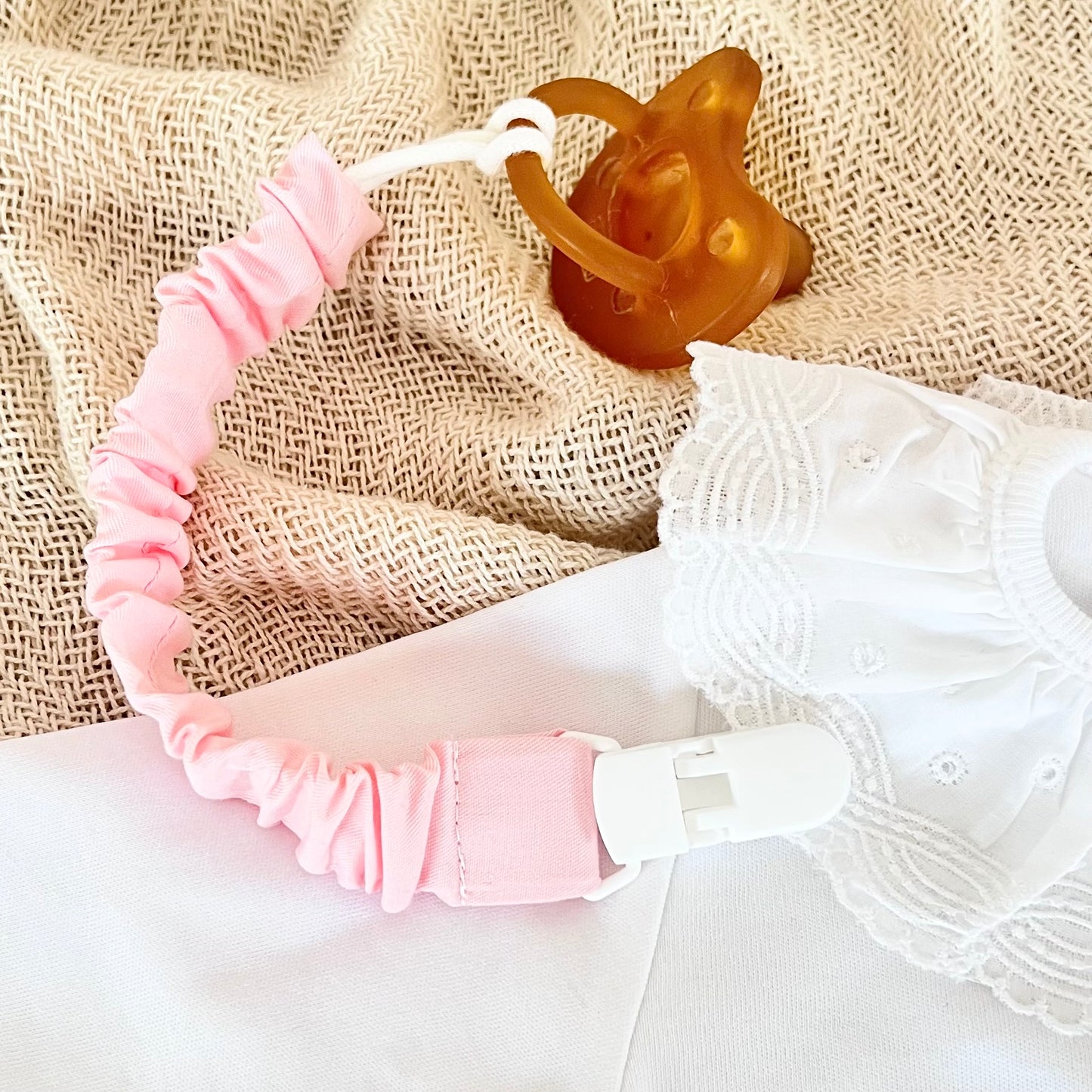 PIPPA PINK BALLET Pacifier Clip 
