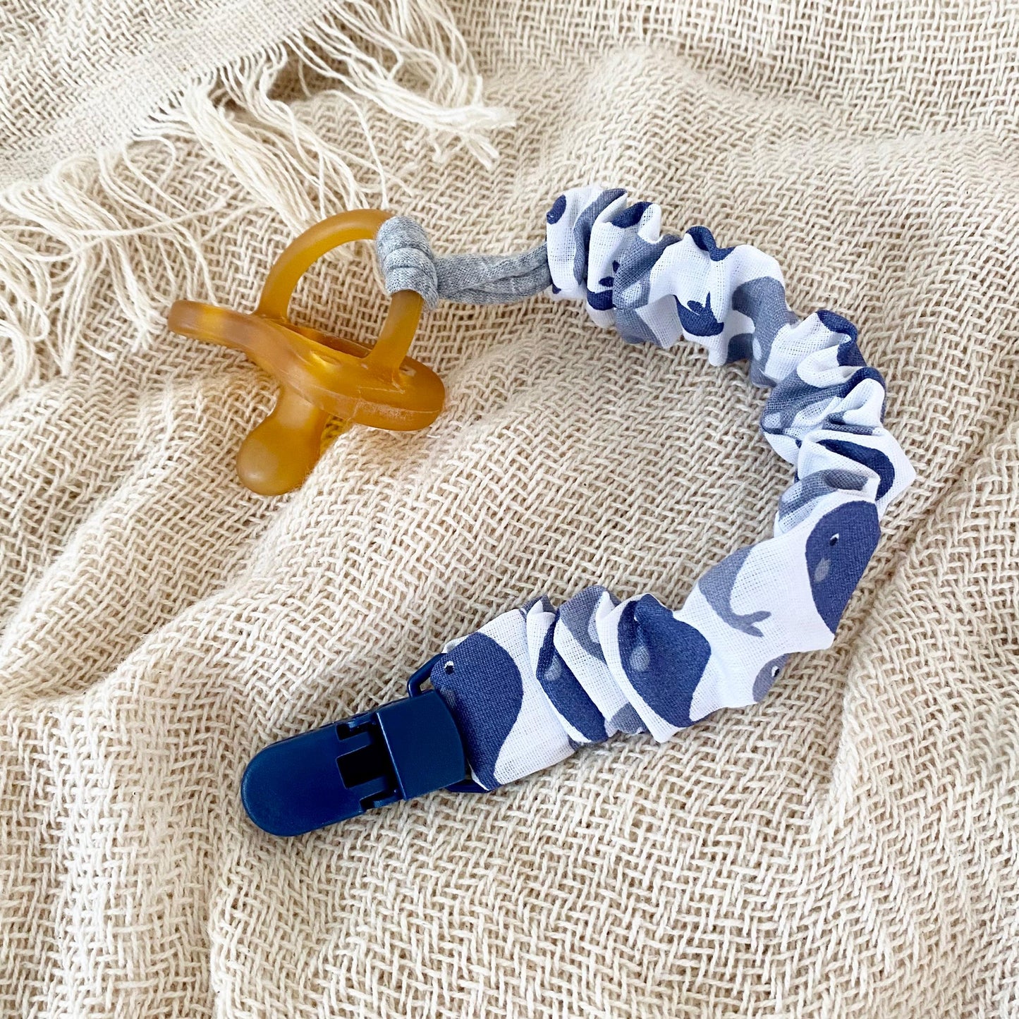 DENIM STARS Pacifier Clip 