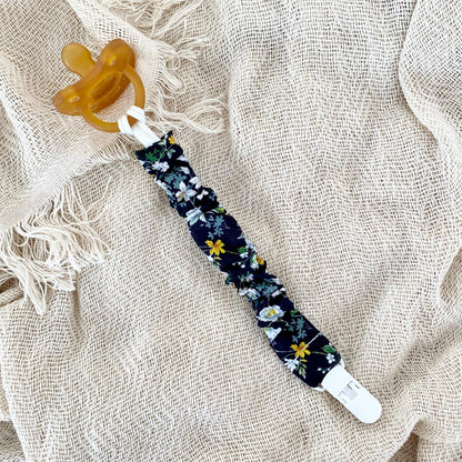 DENIM STARS Pacifier Clip 