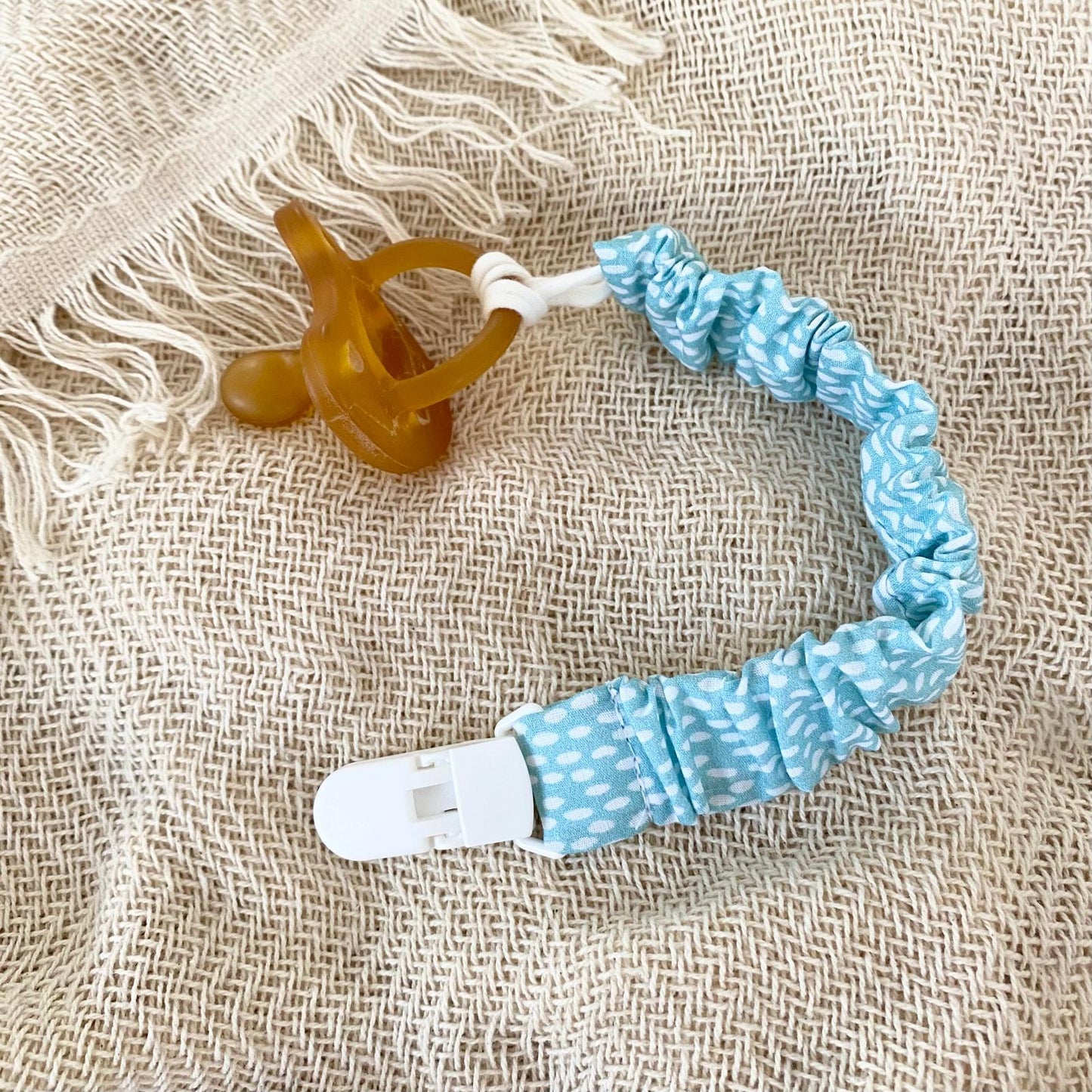 DENIM STARS Pacifier Clip 